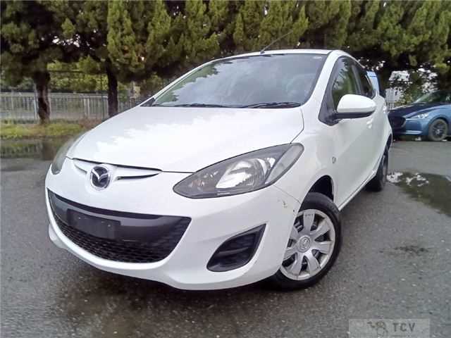 2013 Mazda Demio