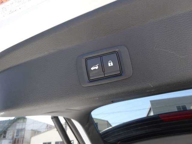 Mitsubishi Outlander PHEV 2.4 G 4WD 2023 — миниатюра 10