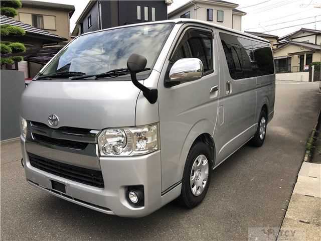2014 Toyota Regiusace Van