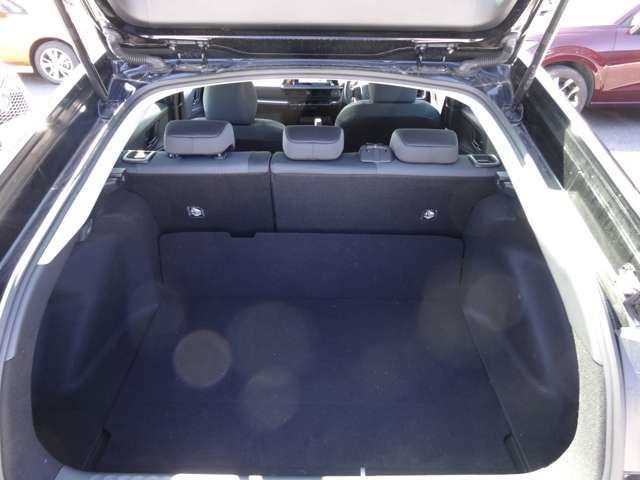 Toyota Prius 1.8 U 2024 — миниатюра 8