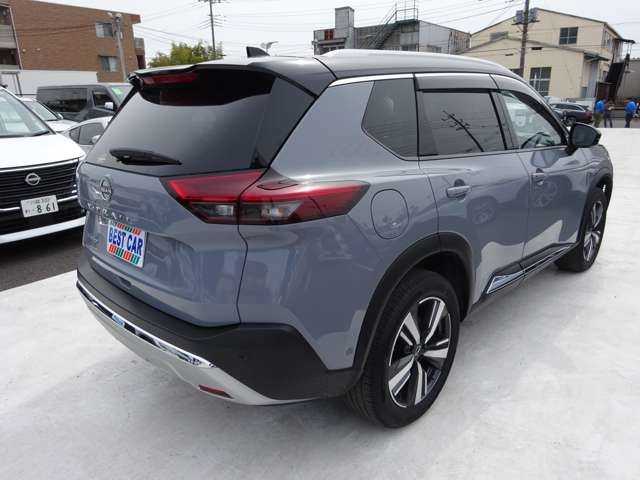 Nissan X-Trail 1.5 G e-4ORCE 4WD 2024 — миниатюра 7