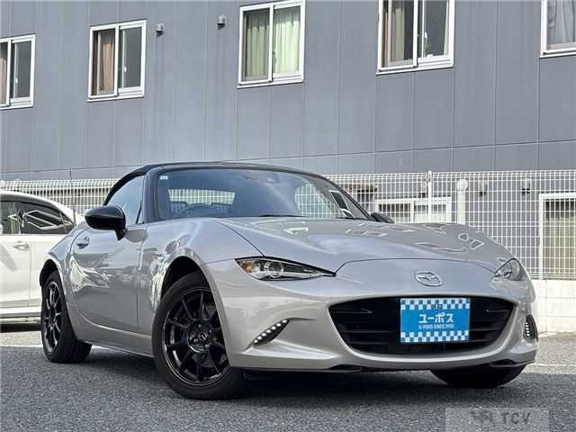 2023 Mazda Roadster