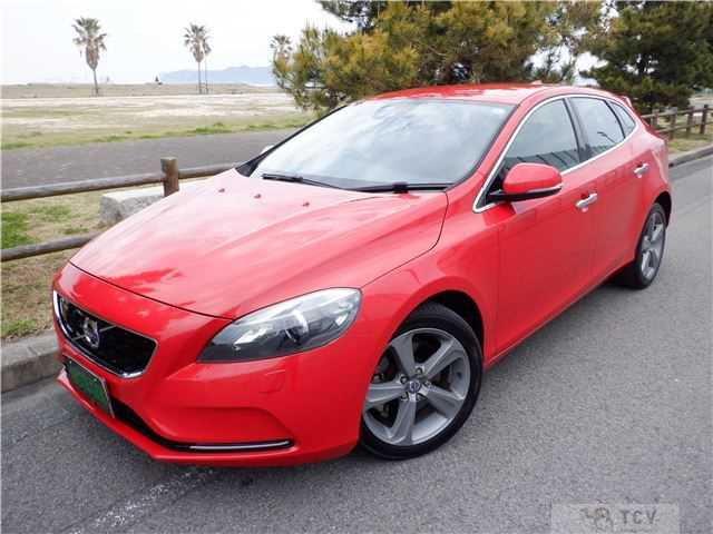 2015 Volvo V40
