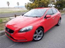 2015 Volvo V40