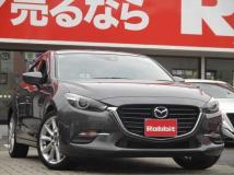 2017 Mazda Axela
