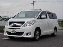 2013 Toyota Alphard Hybrid