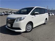 2016 Toyota Noah