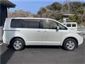 2012 Mitsubishi Delica D5