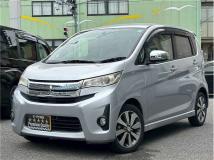 2013 Mitsubishi Mitsubishi Others