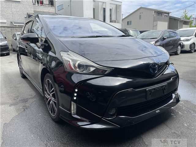 2015 Toyota PRIUS α