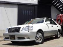 2001 Toyota Crown Royal Series