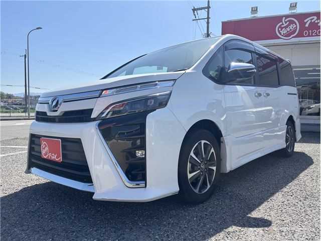 2018 Toyota Voxy