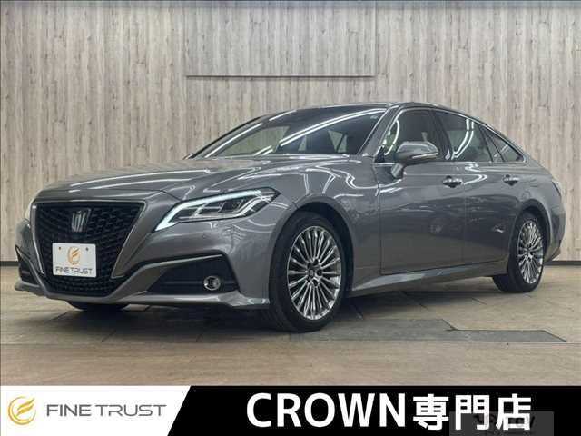 2020 Toyota Crown