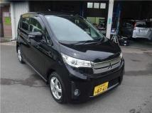 2013 Mitsubishi Mitsubishi Others