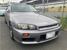 2000 Nissan Skyline