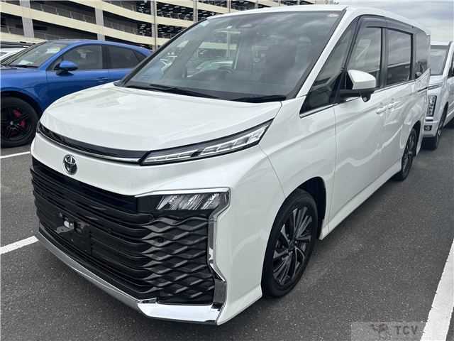 2023 Toyota Voxy