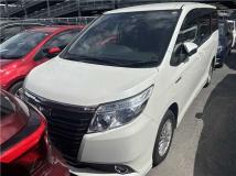2015 Toyota Noah