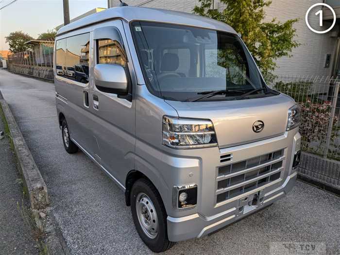 2024 Daihatsu Hijet Cargo