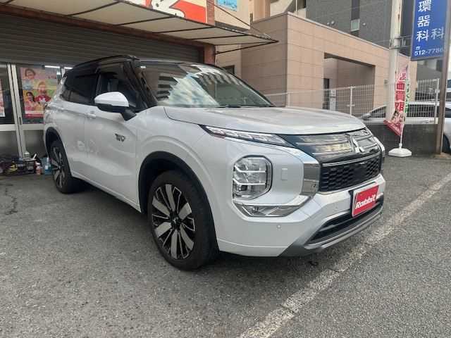 Mitsubishi Outlander 2025 — фото 2 купить в Москве