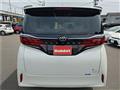2024 Toyota Alphard Hybrid