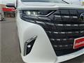 2024 Toyota Alphard Hybrid