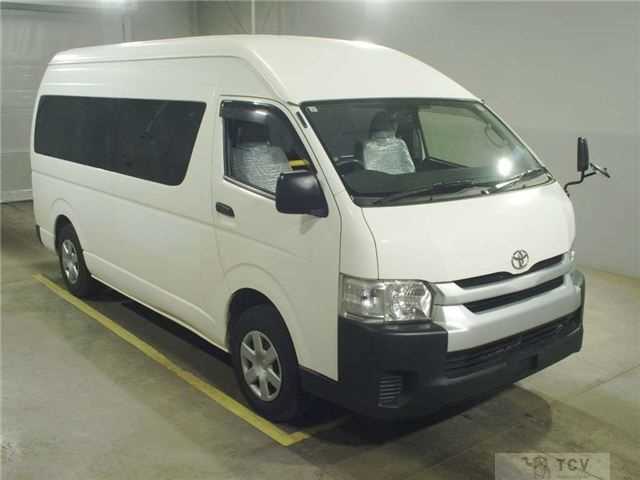 2017 Toyota Hiace Commuter