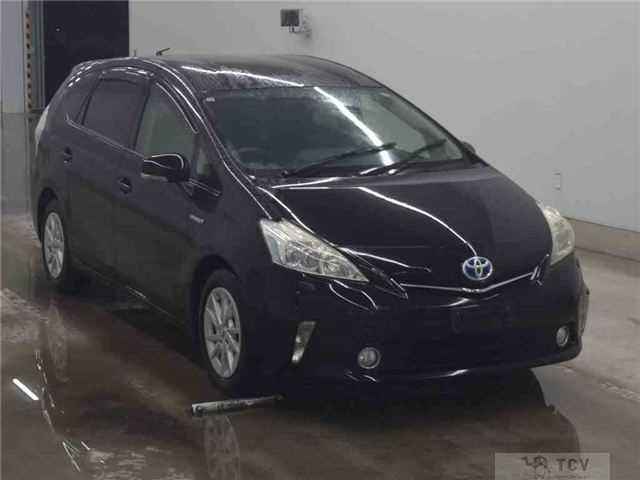 2011 Toyota PRIUS α