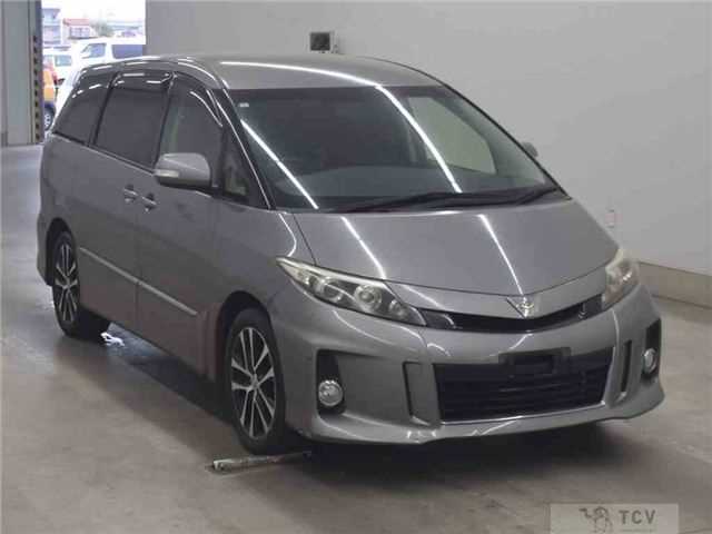 2013 Toyota Estima