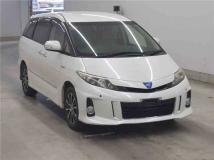 2013 Toyota Estima Hybrid