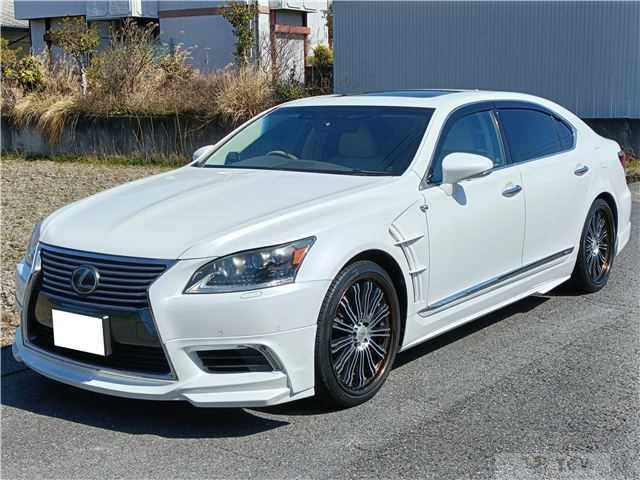 2013 Lexus LS
