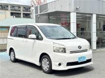 2009 Toyota Voxy