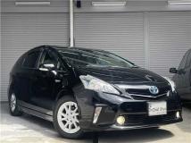 2013 Toyota PRIUS α