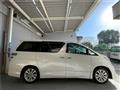 2008 Toyota Vellfire