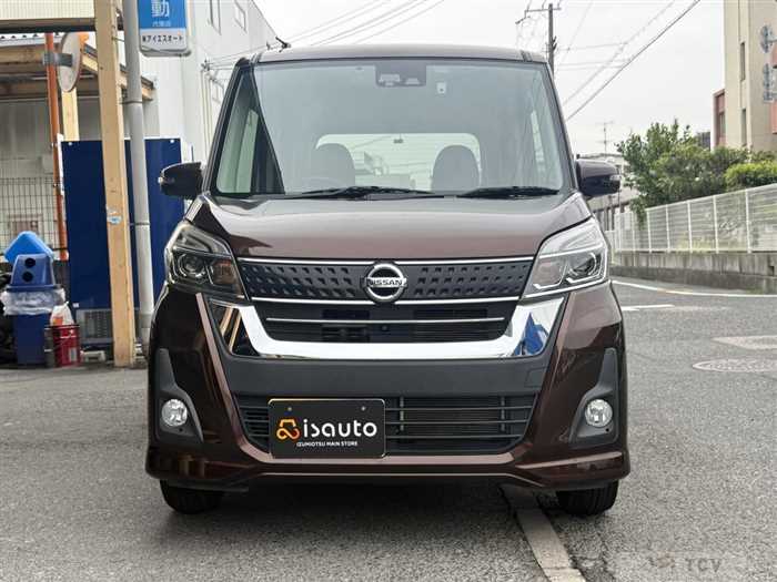 2017 Nissan ROOX