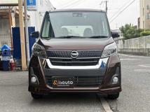 2017 Nissan ROOX