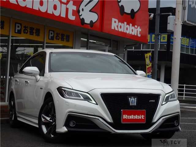 2018 Toyota Crown Hybrid