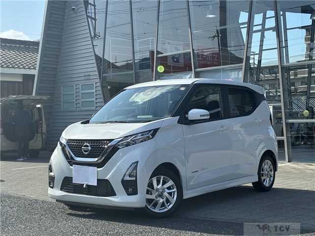 2022 Nissan Nissan Others