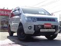 2017 Mitsubishi Delica D5