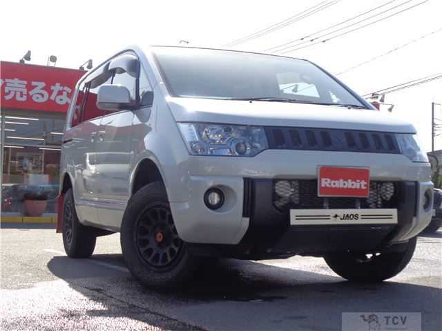 2017 Mitsubishi Delica D5