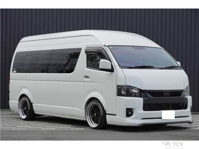 2021 Toyota Hiace Commuter