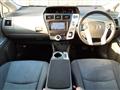 2012 Toyota PRIUS α