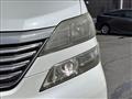2010 Toyota Vellfire