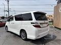 2010 Toyota Vellfire