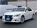 2013 Toyota Crown Hybrid