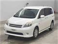 2013 Toyota Isis
