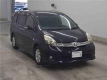2011 Toyota Isis