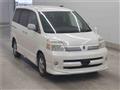 2006 Toyota Voxy