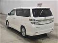 2013 Toyota Vellfire