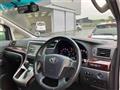 2013 Toyota Vellfire