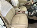 2016 Toyota Premio